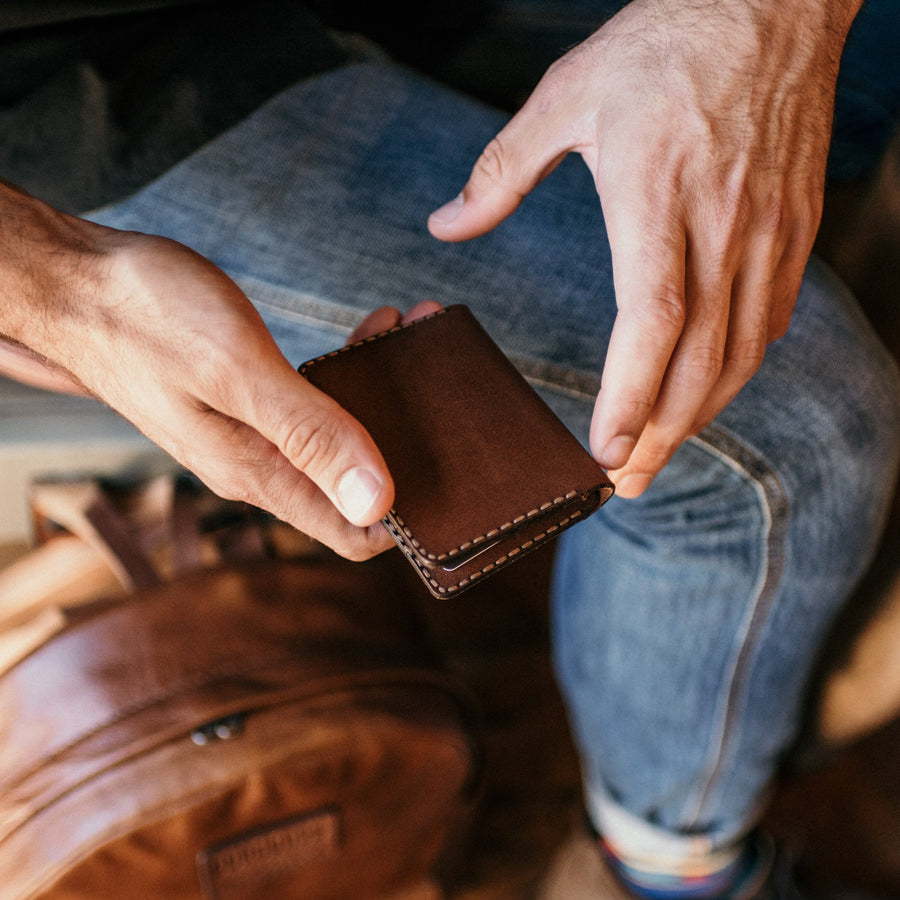 The Vertical Leather Wallet